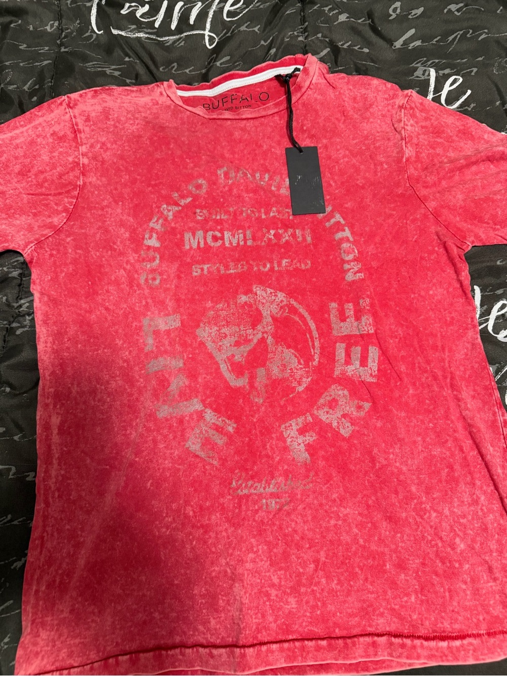 Buffalo David Bitton Faded Red Graphic Short Sleeve Tee